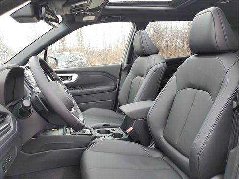 New 2025 Subaru Forester Limited image 19