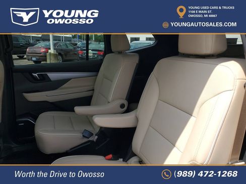 Used 2026 Buick Enclave Preferred w/ Power Package AWD/4WD image 29
