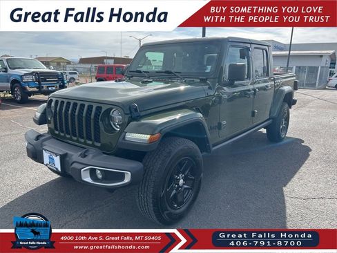 Used 2022 Jeep Gladiator Sport AWD/4WD image 3