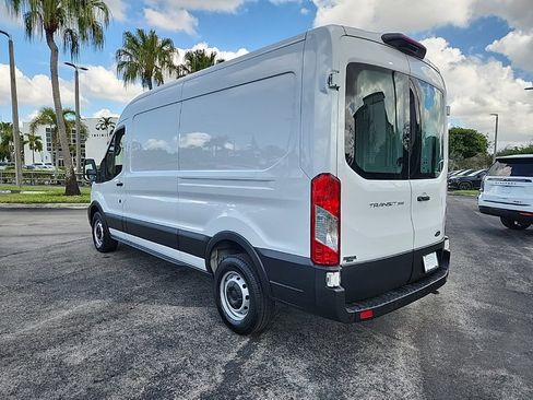 Used 2022 Ford Transit 350 Medium Roof image 8