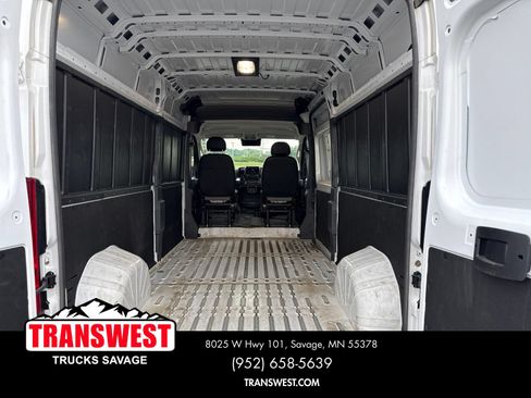 Used 2025 RAM ProMaster 3500 w/ Convenience Group FWD image 5