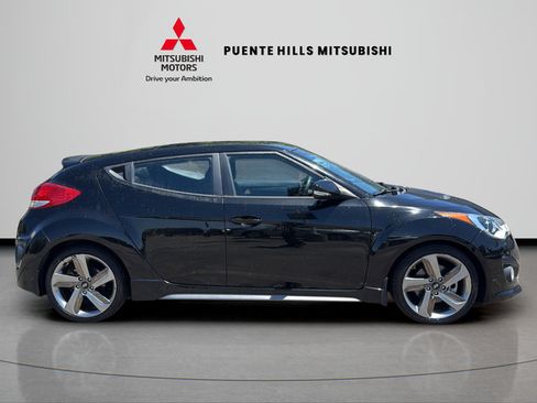 Used 2014 Hyundai Veloster Turbo FWD image 4