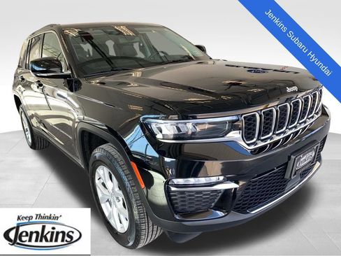 Used 2023 Jeep Grand Cherokee Limited image 1