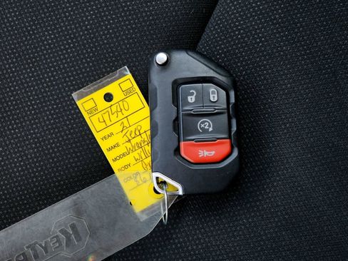 Used 2021 Jeep Wrangler Unlimited Sport image 24