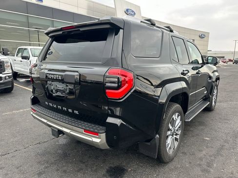 Used 2025 Toyota 4Runner Limited image 23