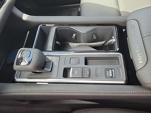New 2026 Nissan Pathfinder SL w/ Cargo Package FWD image 29