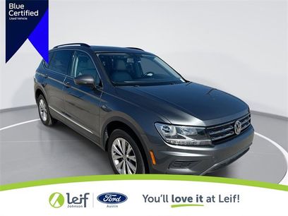 Used 2018 Volkswagen Tiguan SE w/ Panoramic Sunroof Package