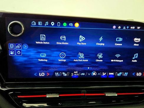 Used 2025 Chevrolet Silverado EV RST image 20