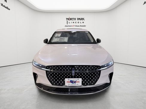 New 2026 Lincoln Nautilus Premier w/ Equipment Group 102A AWD/4WD image 32