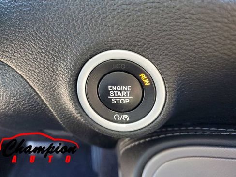 Used 2023 Dodge Challenger SXT RWD image 26