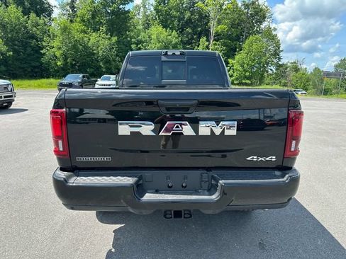New 2026 RAM 2500 Big Horn AWD/4WD image 4