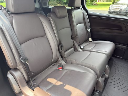 Used 2018 Honda Odyssey Elite image 32