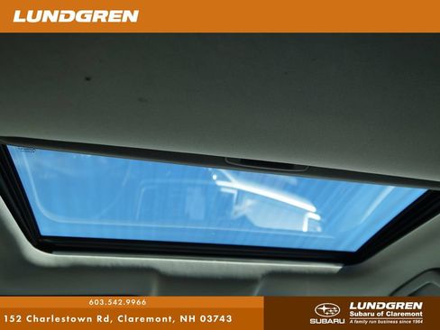 Used 2018 Toyota Highlander XLE w/ Carpet Mat Package (TMS) AWD/4WD image 34