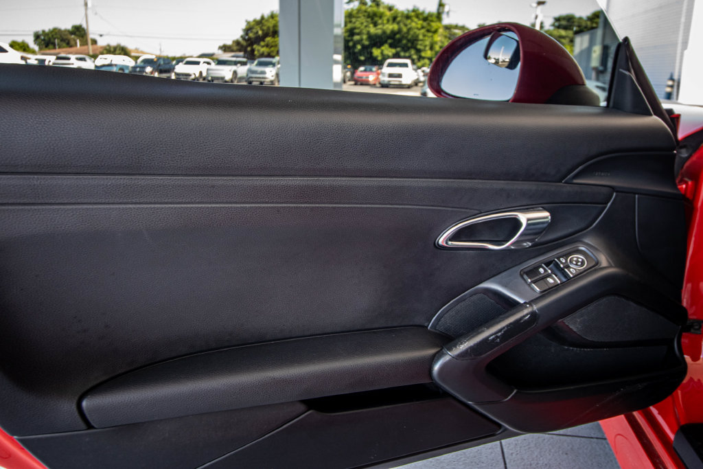 Used 2014 Porsche Boxster RWD image 25