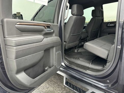 Used 2024 Chevrolet Silverado 2500 LT image 15