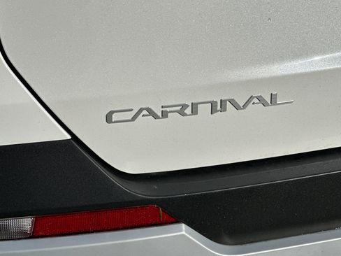 New 2026 Kia Carnival LXS image 26