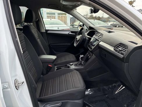 Certified 2024 Volkswagen Tiguan S image 10