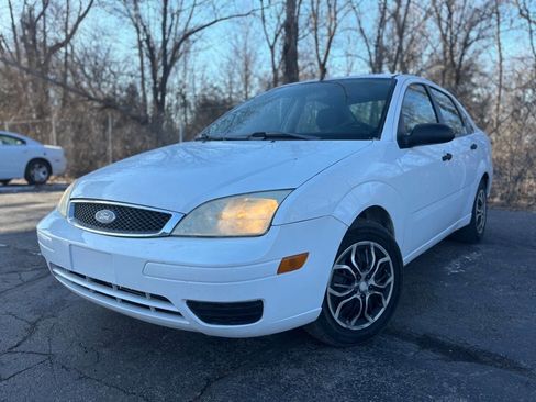 Used 2007 Ford Focus S image 1