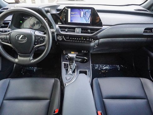 Certified 2024 Lexus UX 250h FWD image 13