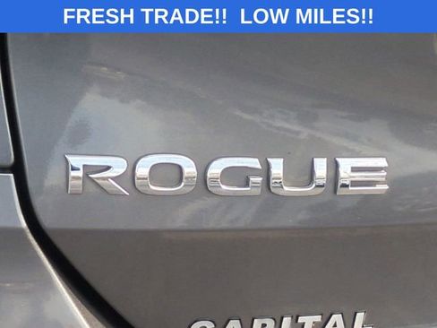 Used 2017 Nissan Rogue SV w/ Sun & Sound Touring Package image 41