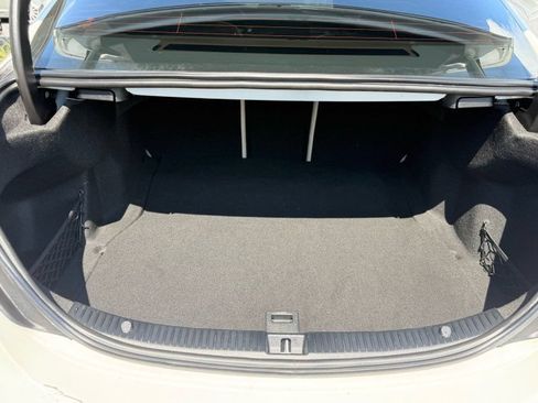 Used 2016 Mercedes-Benz C 300 4MATIC Sedan image 7