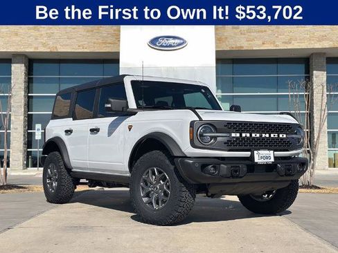 New 2025 Ford Bronco Badlands image 1