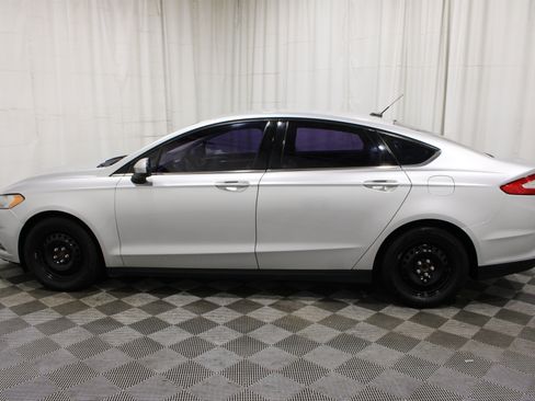 Used 2014 Ford Fusion S FWD image 27