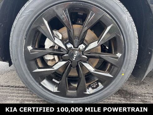 Certified 2023 Kia Sorento SX FWD image 10