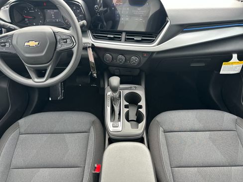 New 2026 Chevrolet Trax LS w/ LS Convenience Package image 12