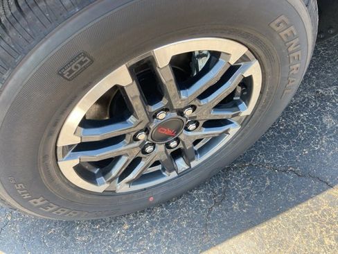 New 2025 Toyota Tacoma TRD Sport image 10