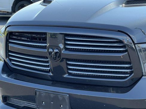 Used 2017 RAM 1500 Sport w/ Black Ram 1500 Sport Group AWD/4WD image 7