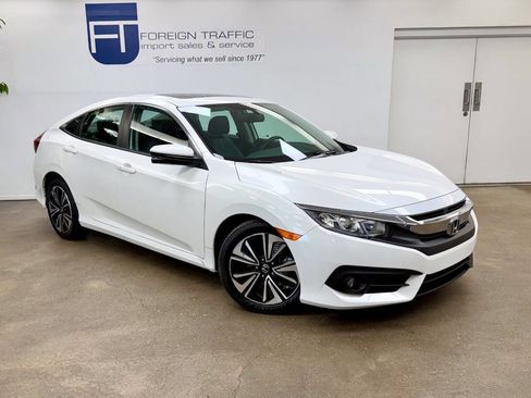 Used 2017 Honda Civic EX-L image 25