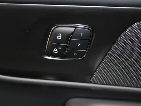 New 2026 Lincoln Nautilus Premier w/ Equipment Group 102A image 38