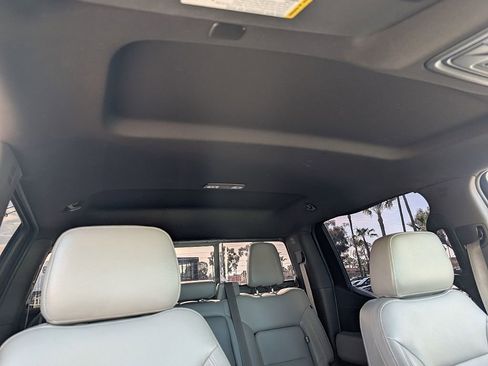 Used 2020 Chevrolet Silverado 1500 LT Trail Boss image 21