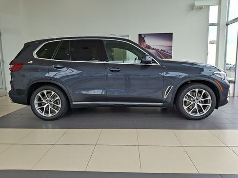 Used 2019 BMW X5 xDrive40i w/ Premium Package 2 AWD/4WD image 7