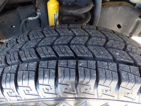 Used 2016 Ford E-350 and Econoline 350 Super Duty image 46