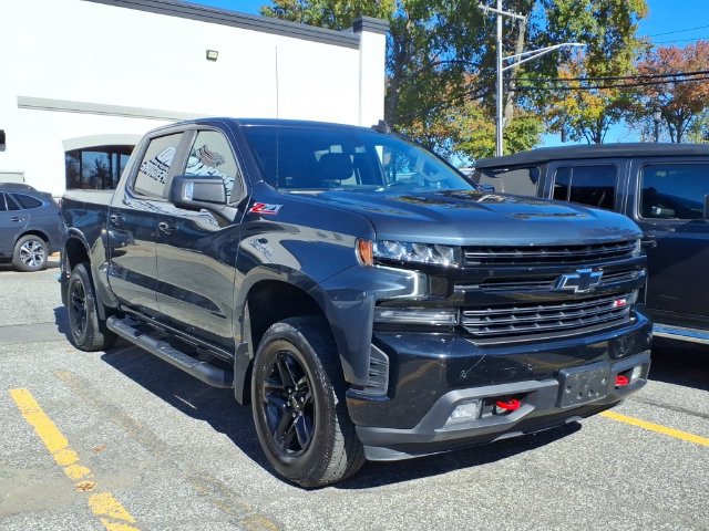 Used 2021 Chevrolet Silverado 1500 LT Trail Boss w/ Convenience Package II AWD/4WD image 3
