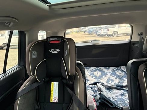Used 2019 Volkswagen Atlas SEL FWD image 15