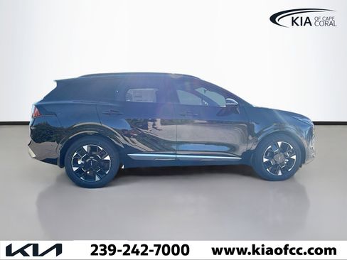 New 2026 Kia Sportage SX image 6