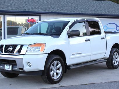 Used 2014 Nissan Titan SV w/ SV Value Truck Package