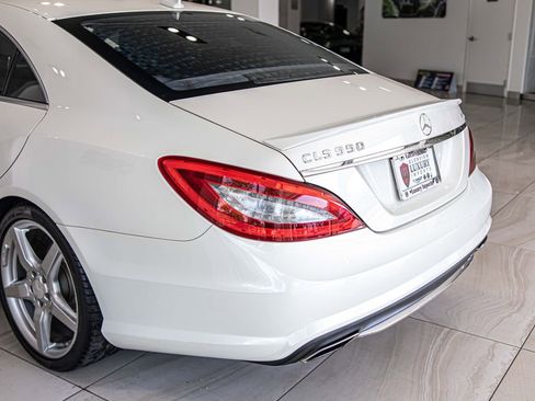 Used 2012 Mercedes-Benz CLS 550 4MATIC image 14