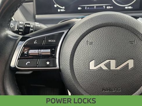Used 2024 Kia Seltos EX FWD image 17