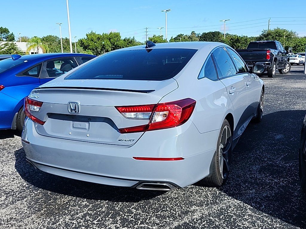 Used 2022 Honda Accord Sport image 3