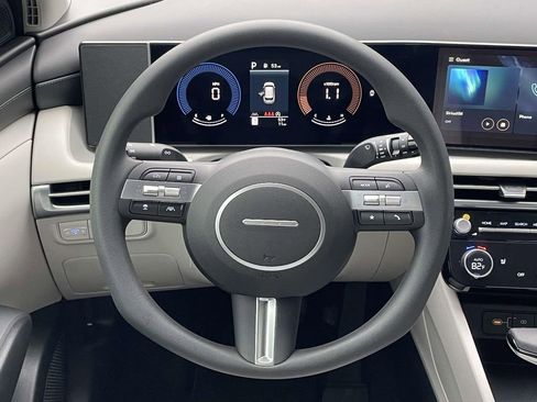 New 2026 Hyundai Tucson SEL image 13