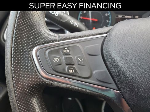 Used 2019 Chevrolet Equinox LS w/ LS Convenience Package image 17