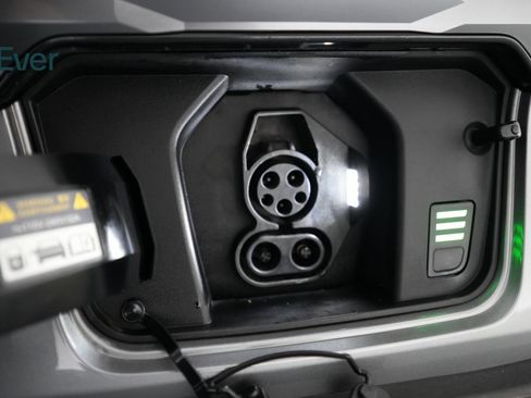 Used 2024 Kia Niro Wind image 23