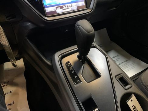 Used 2024 Subaru Crosstrek 2.0i w/ Crosstrek Mirror Package AWD/4WD image 24