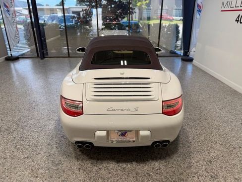 Used 2011 Porsche 911 Carrera S RWD image 38