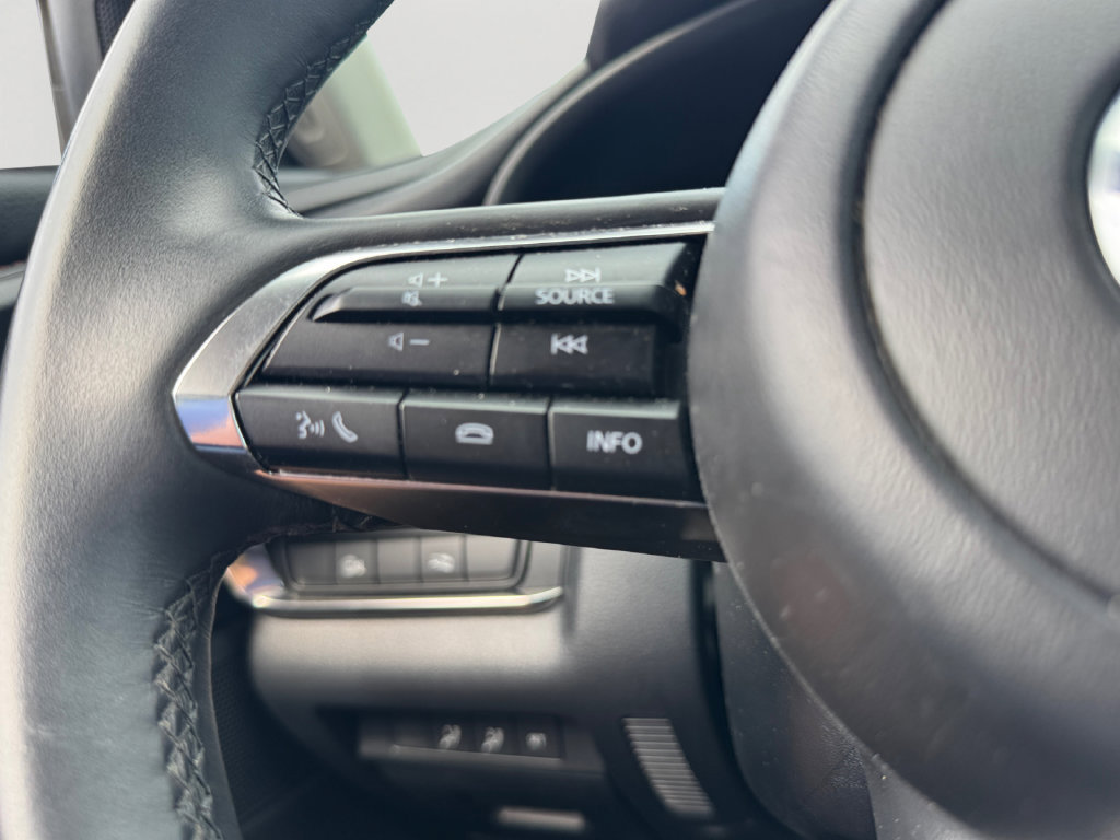 Used 2025 MAZDA CX-30 AWD 2.5 S w/ Preferred Package image 19