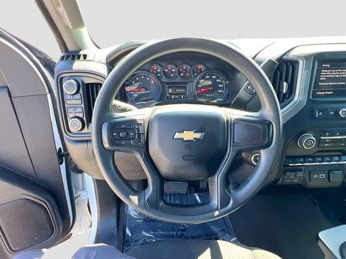 Used 2024 Chevrolet Silverado 2500 Custom w/ Custom Value Package AWD/4WD image 11